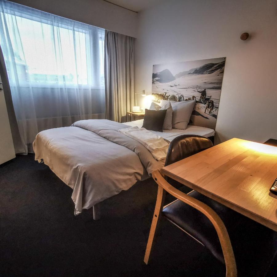 Hotel Sisimiut Bagian luar foto